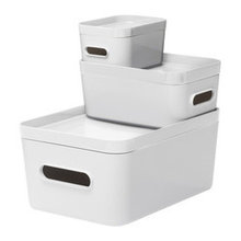 powder room accessories