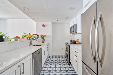 Inspiration for a modern kitchen remodel in New York
