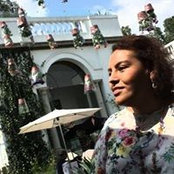 Angeles Arroyo's photo