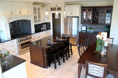 Kitchen - transitional kitchen idea in Edmonton