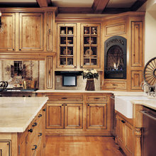 Lake kitchen