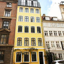 ROOF & ROOF WINDOWS