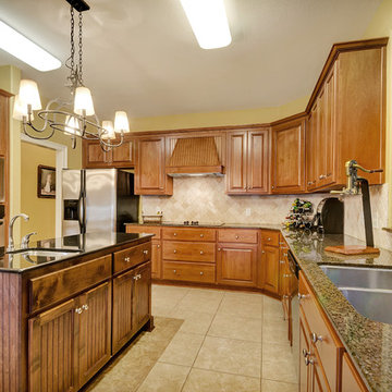 6042 Cambridge Pace, Florida