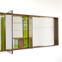 Bathroom cabinet