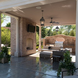 Specialty Features - Outdoor Grills