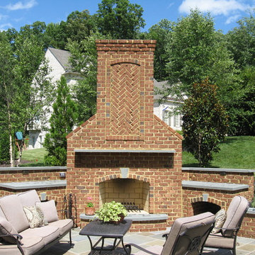Fireplaces and Outdoor Kitchens