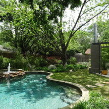 Back yard/pool