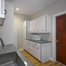 Foothills Laundry Room