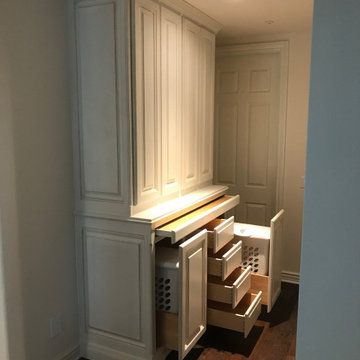 Laundry console