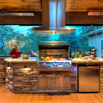 Outdoor Kitchen