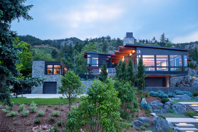 This is an example of a modern home design in Denver.