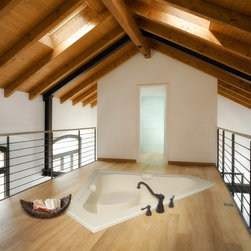 Tub - Bathtubs