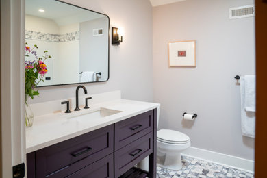Example of a bathroom design in Other