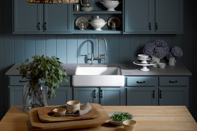 Example of a trendy kitchen design in Minneapolis