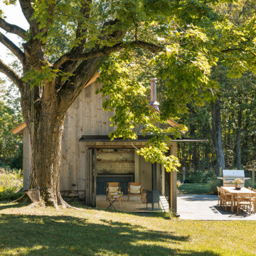 Barn-Inspired ADU & Guest Cottage in NY with NanaWall Steel Effect Doors