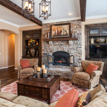 Cox-Smith Rd. 1st Floor Master