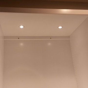Display cabinet LED low voltage lighting