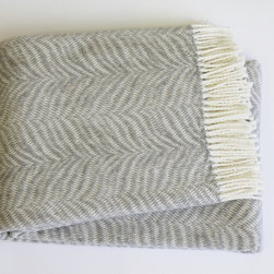 Tiger Throw with Fringe (Grey) S/361 - Products