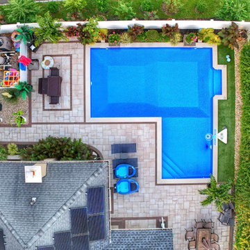 Cambridge Paver Pool Patio