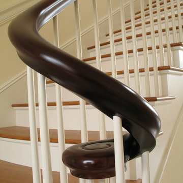 Mahogany Curved Hand Rail