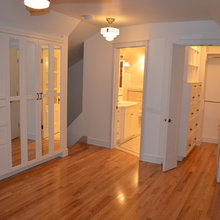 master bathroom walk through area