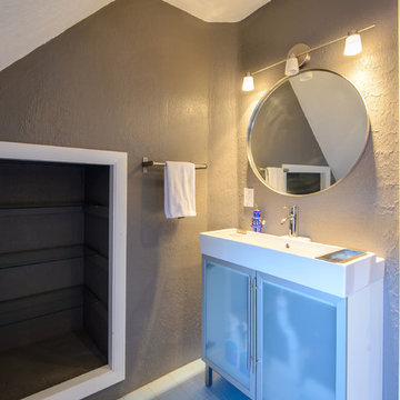 Bathroom Detail