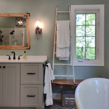 Farmhouse primary bathroom