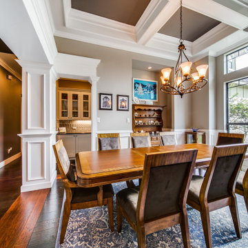 Craftsman: 4,022 ft²/4 BR/3.5 BA/2 ST