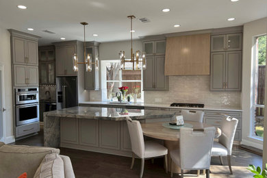 Inspiration for a kitchen remodel in Dallas
