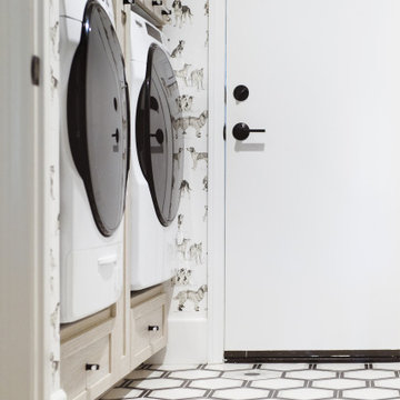 Del Mar Dog Laundry Room