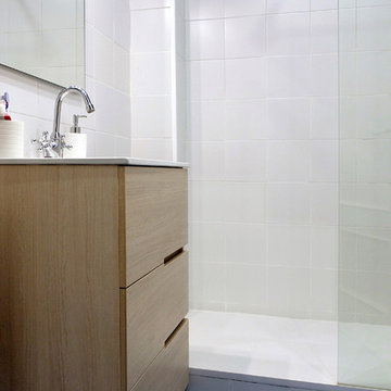 Reforma de cocina con barra americana, aseo de cortesía y baño