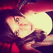 Zo Ya's photo