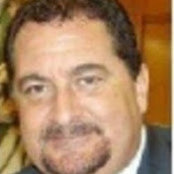 Mario J. Velas foto