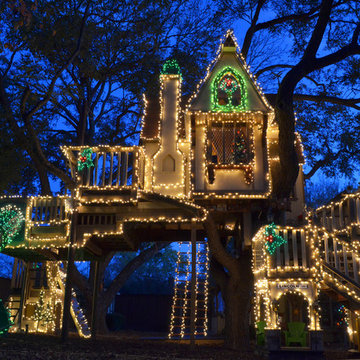 A Magical Tree House Lights Up for Christmas