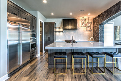 Design ideas for a modern kitchen in Omaha.
