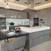 Kitchen Extendedd Table
