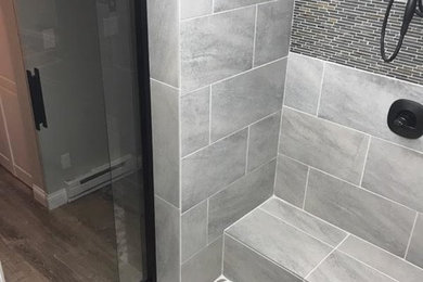 Example of a transitional bathroom design in Birmingham