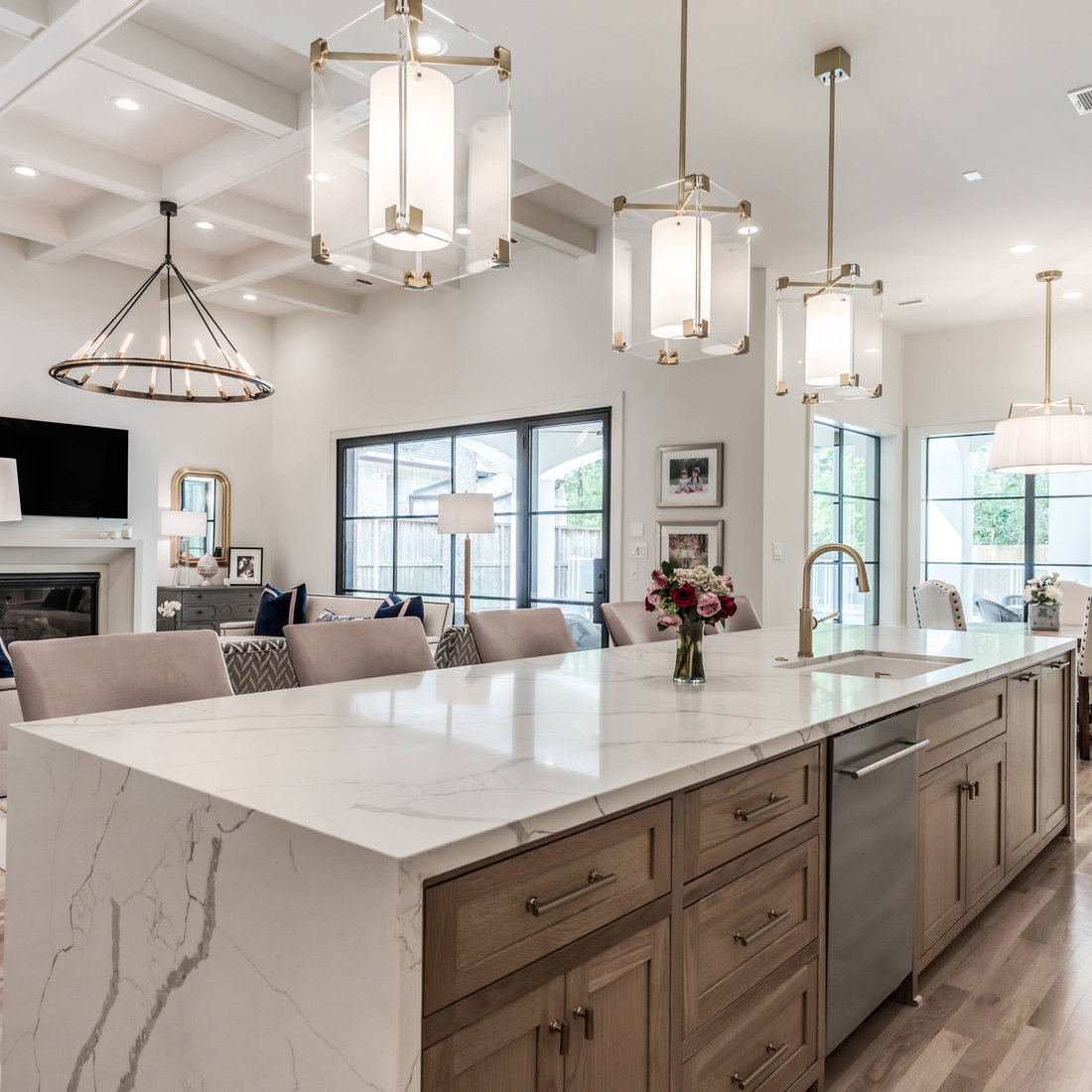 Sandalwood transitional
