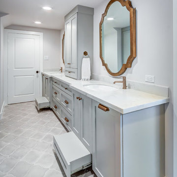 Traditional Houston Ranch-Style Gets Stunning Transitional Makeover