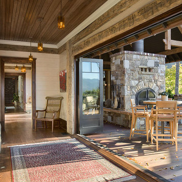 Hickory Ridge Homestead
