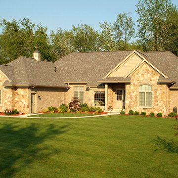 Brick and stone ranch