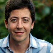 Dan Strougos foto