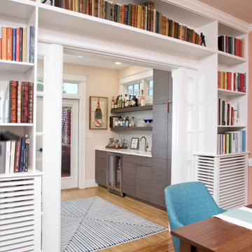 Mid-Century Modern Chef's Kitchen in Lanier Heightsdin