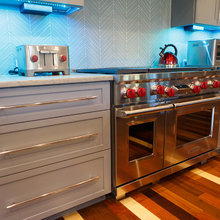 Cabinet Pulls/Kitchen