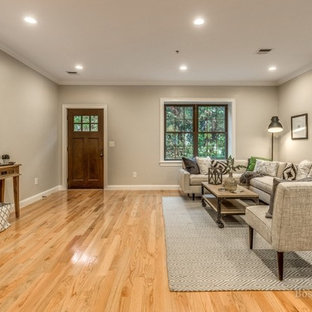 Home design - modern home design idea in Boston