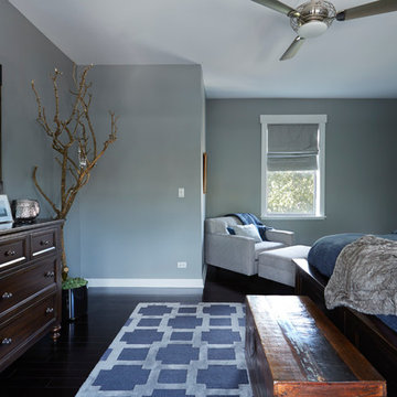Lincoln Park Bachelor Pad