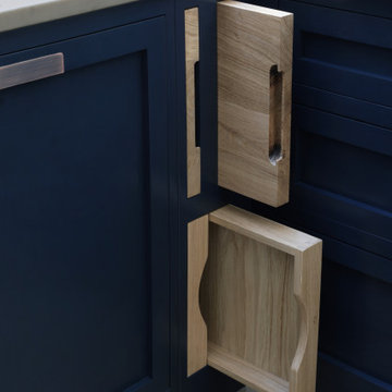 Barons Court Inset Handle Shaker Kitchen