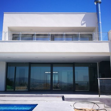 Chalet unifamiliar con piscina