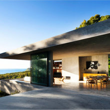 ARCHITECTURE
