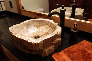 Bathroom - traditional bathroom idea in Chicago